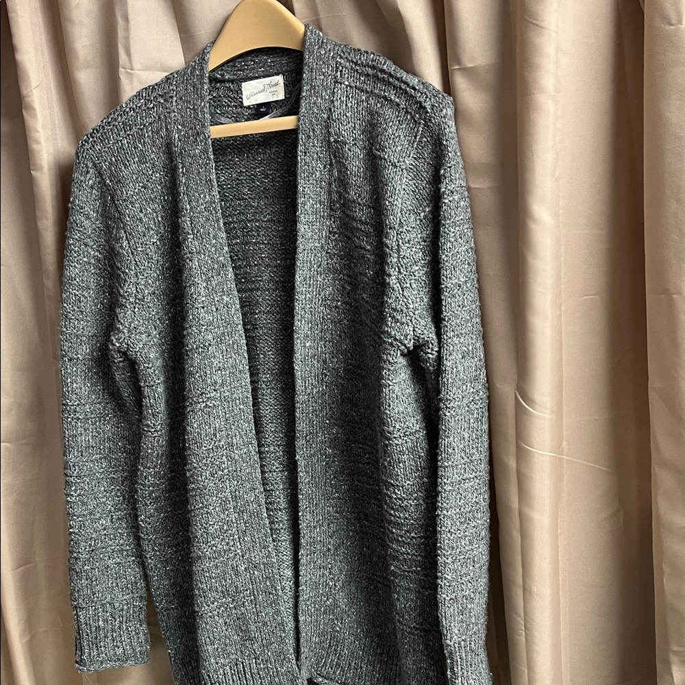 Universal Thread Gray Knit Sweater
